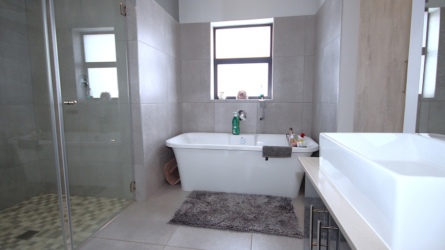 3 Bedroom Property for Sale in Monte Christo Western Cape